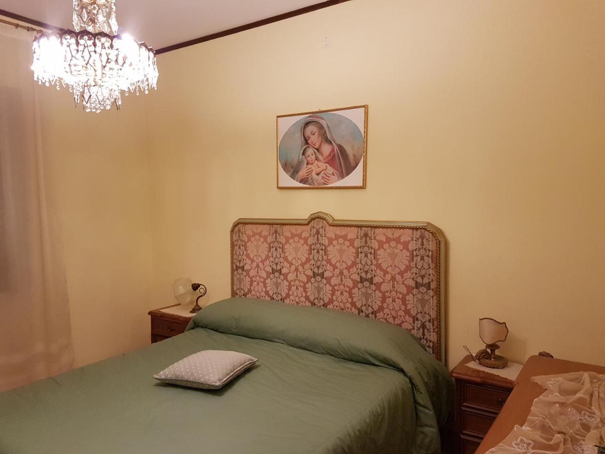 Appartamento La Nicchia di Gangi Esterno foto