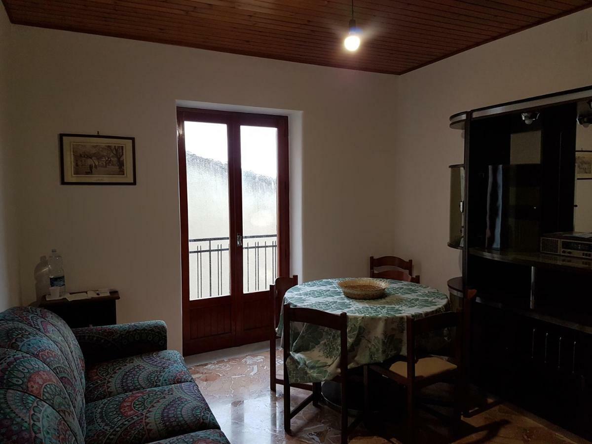 Appartamento La Nicchia di Gangi Esterno foto